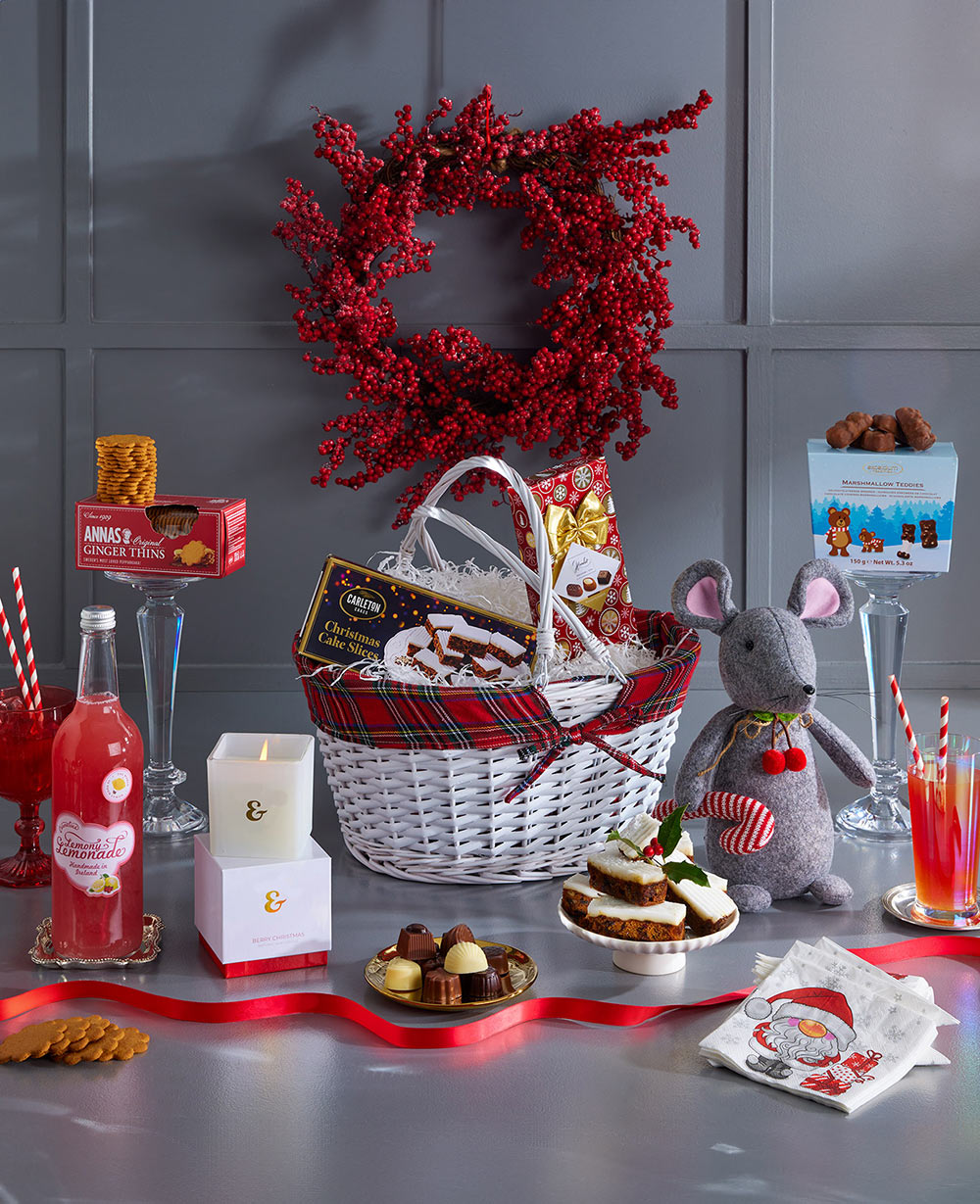 For Christmas With Love Gift Basket<br/>(Corporate Gifts)